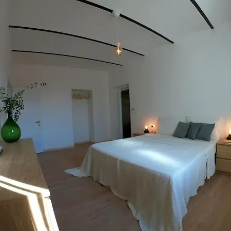 Apartment “la Casetta Del 1930” Historic Unit From Early '900 *