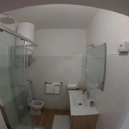 Lägenhet “la Casetta Del 1930” Historic Unit From Early '900